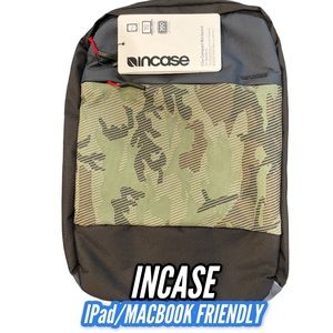 INCASE City CompactBackpack 15 Mac Red Blue Camo